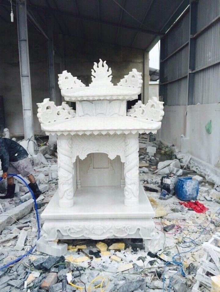 Đá Mỹ Nghệ Thiên An bàn thờ Thần Tài 2024: Bàn thờ Thần Tài được chế tác từ đá cao cấp và đẹp nhất đến từ Đá Mỹ Nghệ Thiên An năm