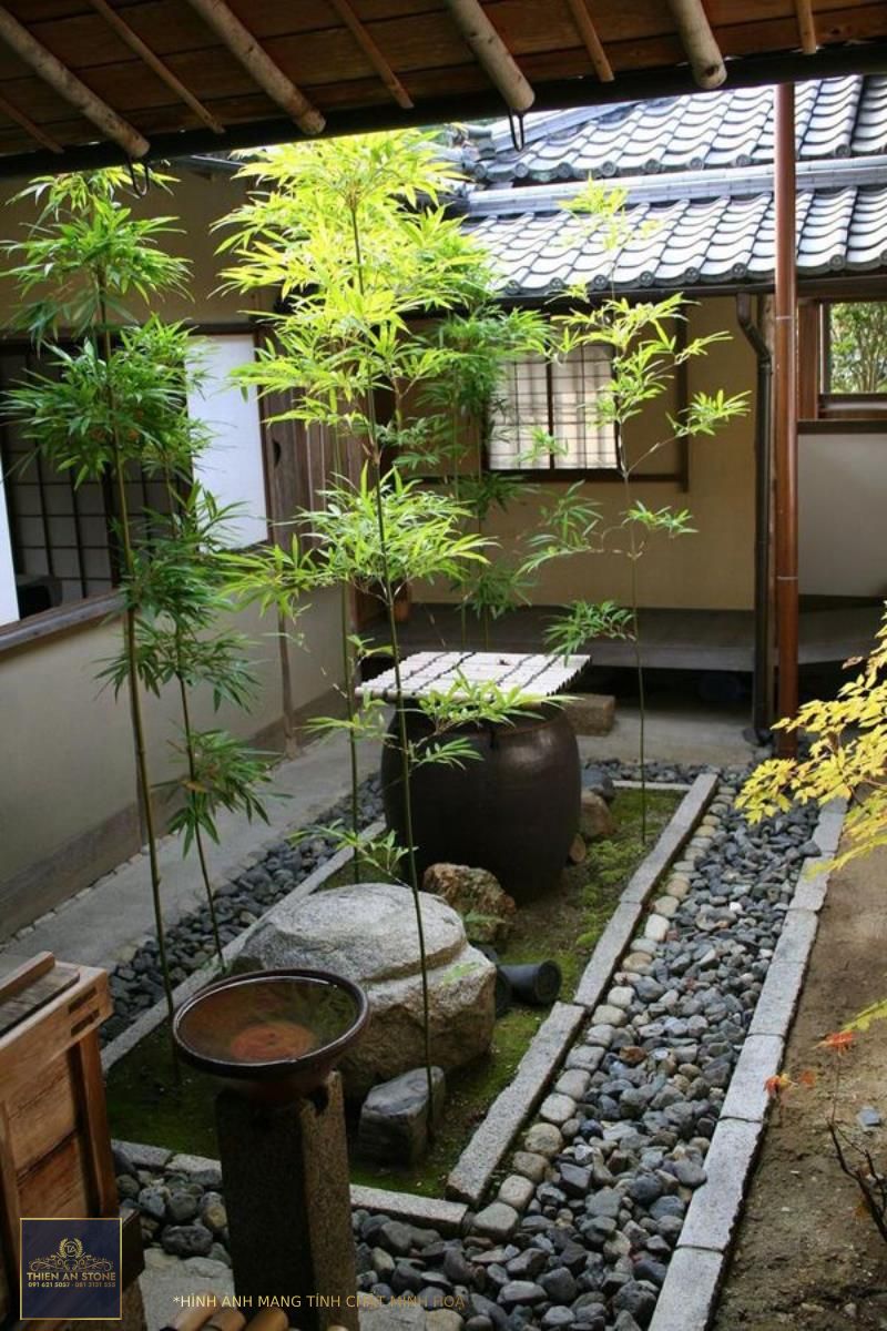 15 Cozy Japanese Courtyard Garden Ideas | HomeMydesign | Small japanese  garden, Japanese garden design, Japanese garden