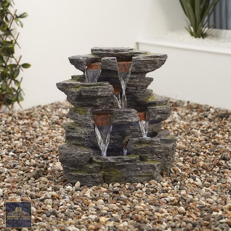 Altico Coniston Rock Fall Effect Water Feature / Fountain – Southwood  Garden Centre