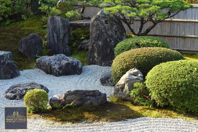 3 Small Japanese Garden Ideas for Backyards - MyGardenLife