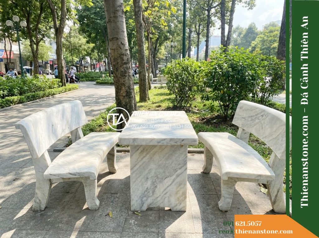 Ghế Đá Công Viên Có Tựa Cong An Nhiên 150x50x85cm – Đá Trắng Cẩm Thạch