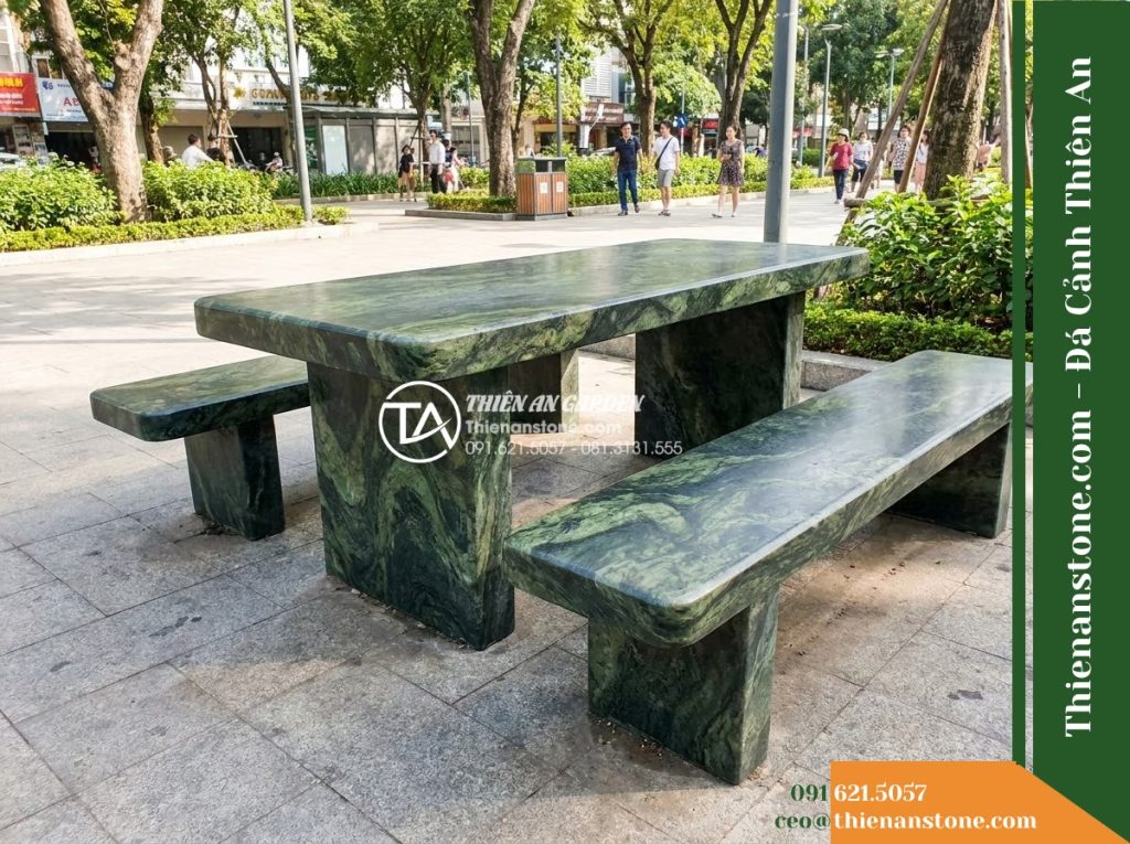 Ghế Đá Công Viên Không Tựa Bo Tròn Ngọc Lâm 140x45x45cm – Đá Xanh Cẩm Thạch