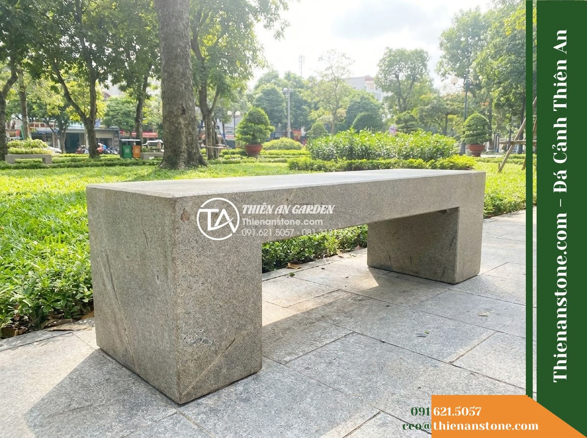 Ghế Đá Granite Nguyên Khối Vĩnh Phúc – Kích thước 175 x 47 x 45 cm – Kiểu dáng mặt chữ nhật, chân khối tạo khe thoáng. Chất liệu đá granite
