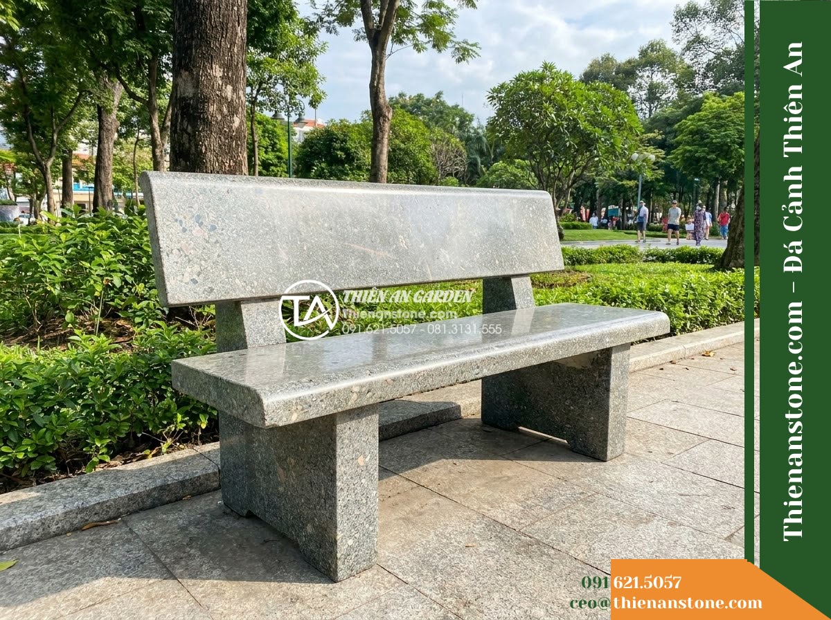 Ghế Đá Granito Đức Thành – Kích thước 175 x 50 x 80 cm – Kiểu dáng tựa chữ nhật, chân trụ dày. Chất liệu đá granito (đá mài)