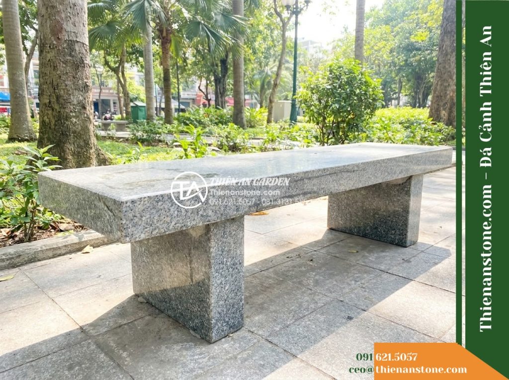Ghế Đá Granito Nam Phúc – Kích thước 160 x 46 x 45 cm – Kiểu dáng băng không tựa, chân chữ T. Chất liệu đá granito (đá mài)