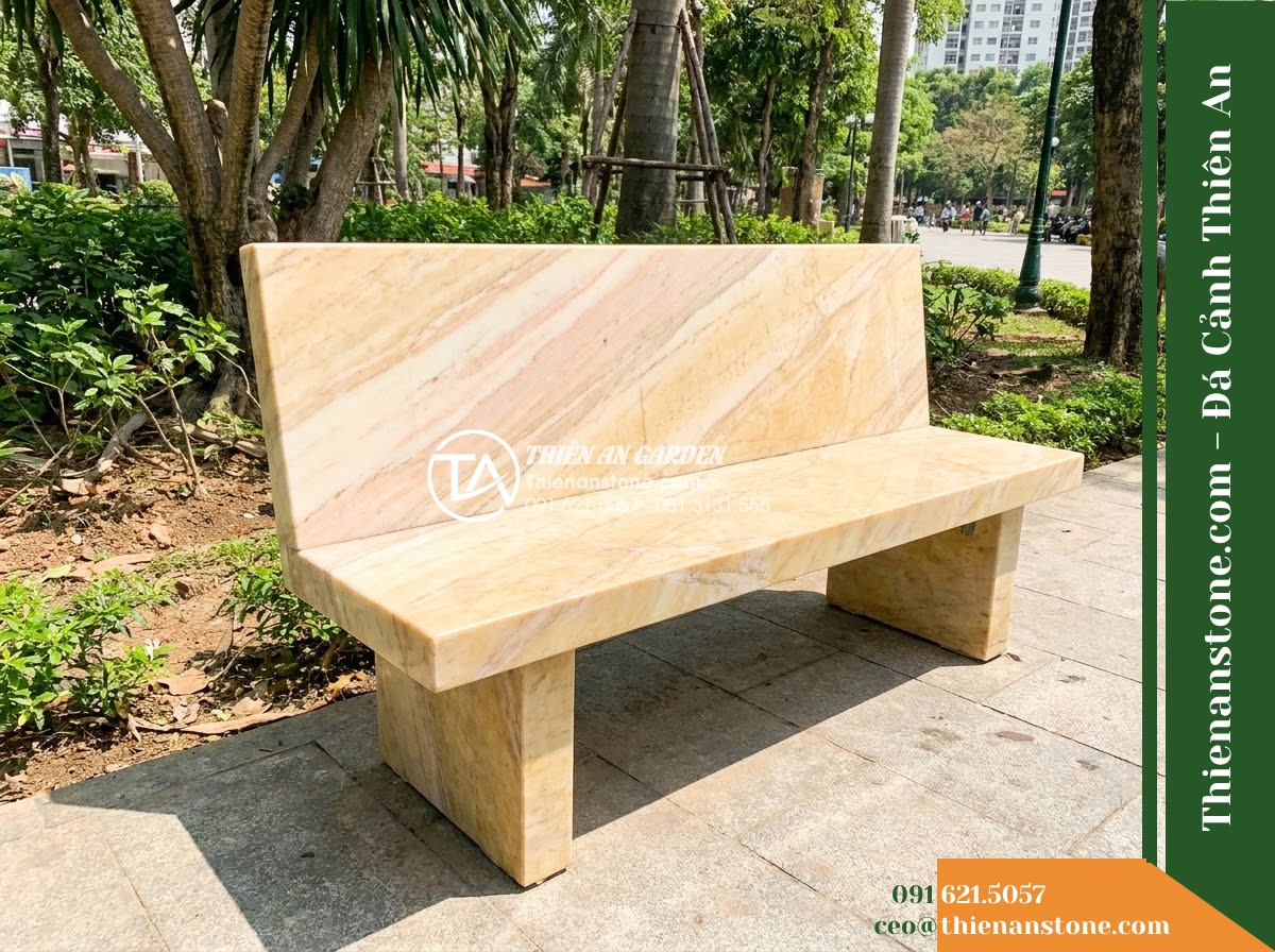 Ghế Đá Sân Trường Ánh Dương – Kích thước 175 x 50 x 80 cm – Kiểu dáng tựa thẳng liền tấm, chân vuông. Chất liệu đá vàng cẩm thạch