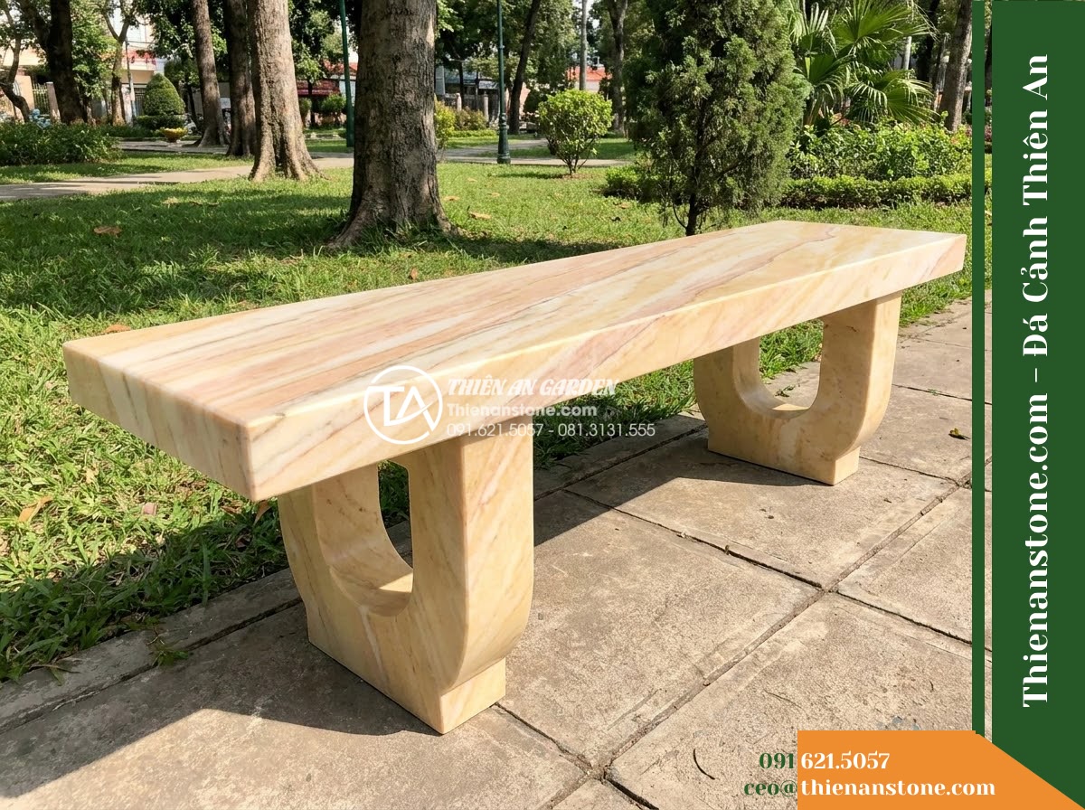 Ghế Đá Sân Trường Thân Thiện – Kích thước 160 x 45 x 45 cm – Kiểu dáng băng dài không tựa, chân chữ U. Chất liệu đá vàng cẩm thạch