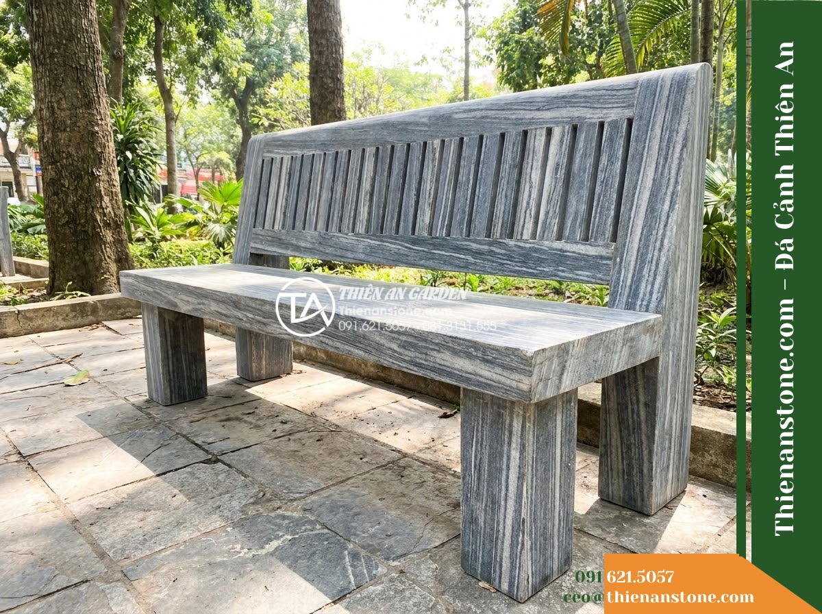 Ghế Đá Sân Trường Thành Công – Kích thước 180 x 50 x 84 cm – Kiểu dáng tựa cao nan dọc, chân trụ vuông. Chất liệu đá vân mây