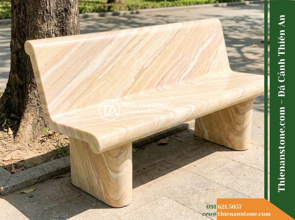 Ghế Đá Sân Trường Ước Mơ – Kích thước 160 x 45 x 45 cm – Kiểu dáng không tựa, mặt cong nhẹ. Chất liệu đá vàng cẩm thạch