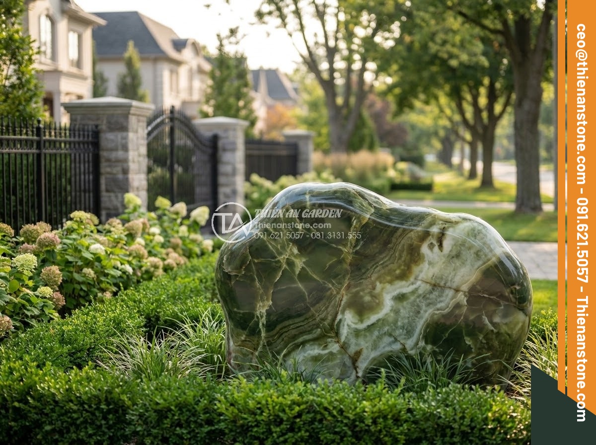 Bảng Hiệu Đá Tự Nhiên - Elegant natural stone sign at upscale residential property entrance showing prop
