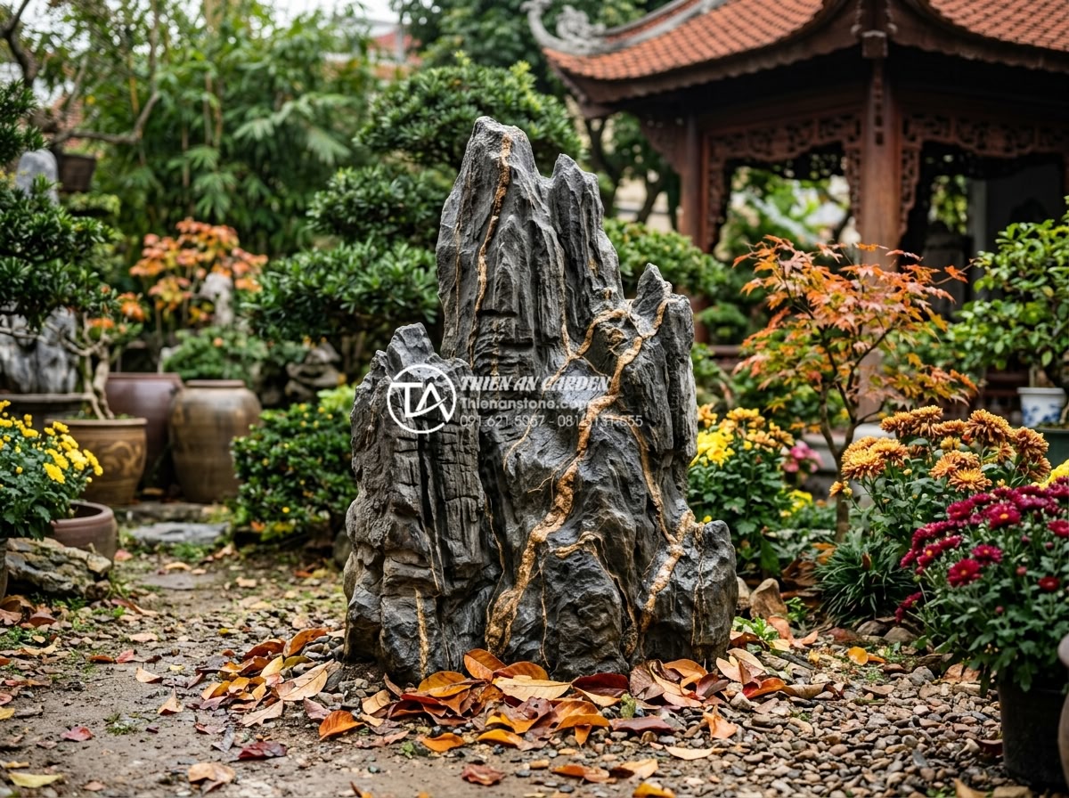 Đá Trầm Tích - Sedimentary rock standing firm through all seasons in a garden, autumn leaves sc
