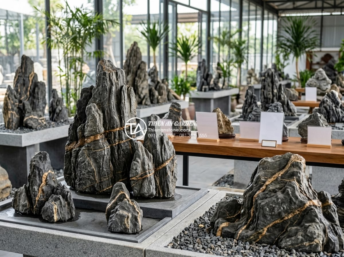 Đá Trầm Tích - Professional stone yard displaying various sedimentary rocks with price tags and