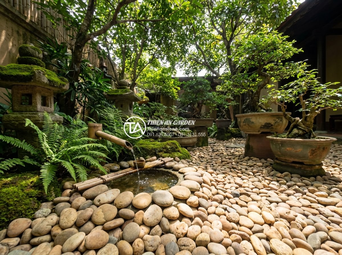Tiểu Cảnh Sân Nhỏ - Ultra realistic photo of a small courtyard garden combining natural stones, lush