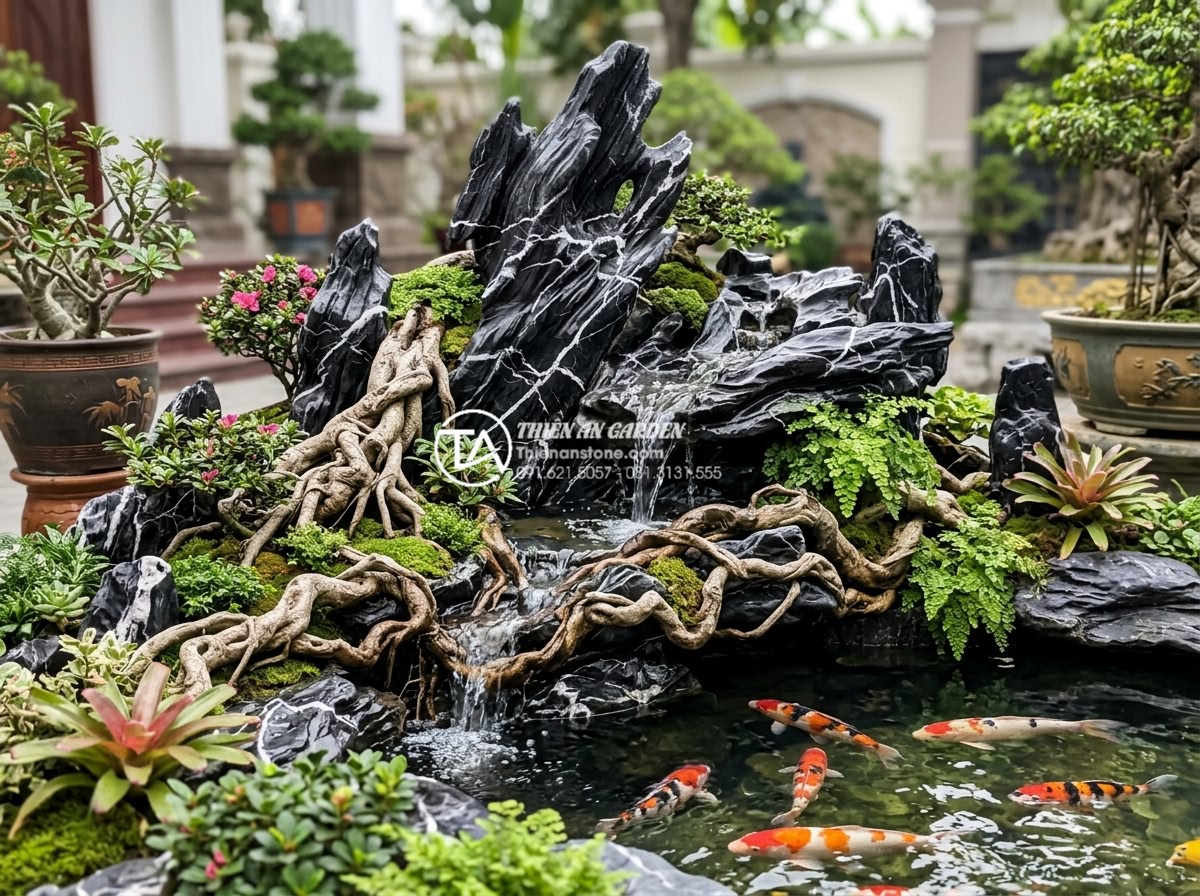 Mẫu tiểu cảnh dưới gốc cây khế: Biến gốc cây già thành tác phẩm nghệ thuật - Hình 7 Mẫu tiểu cảnh dưới gốc cây khế: Biến gốc cây già thành tác phẩm nghệ thuật - Luxurious integrated design showing a starfruit tree root miniature landscape se