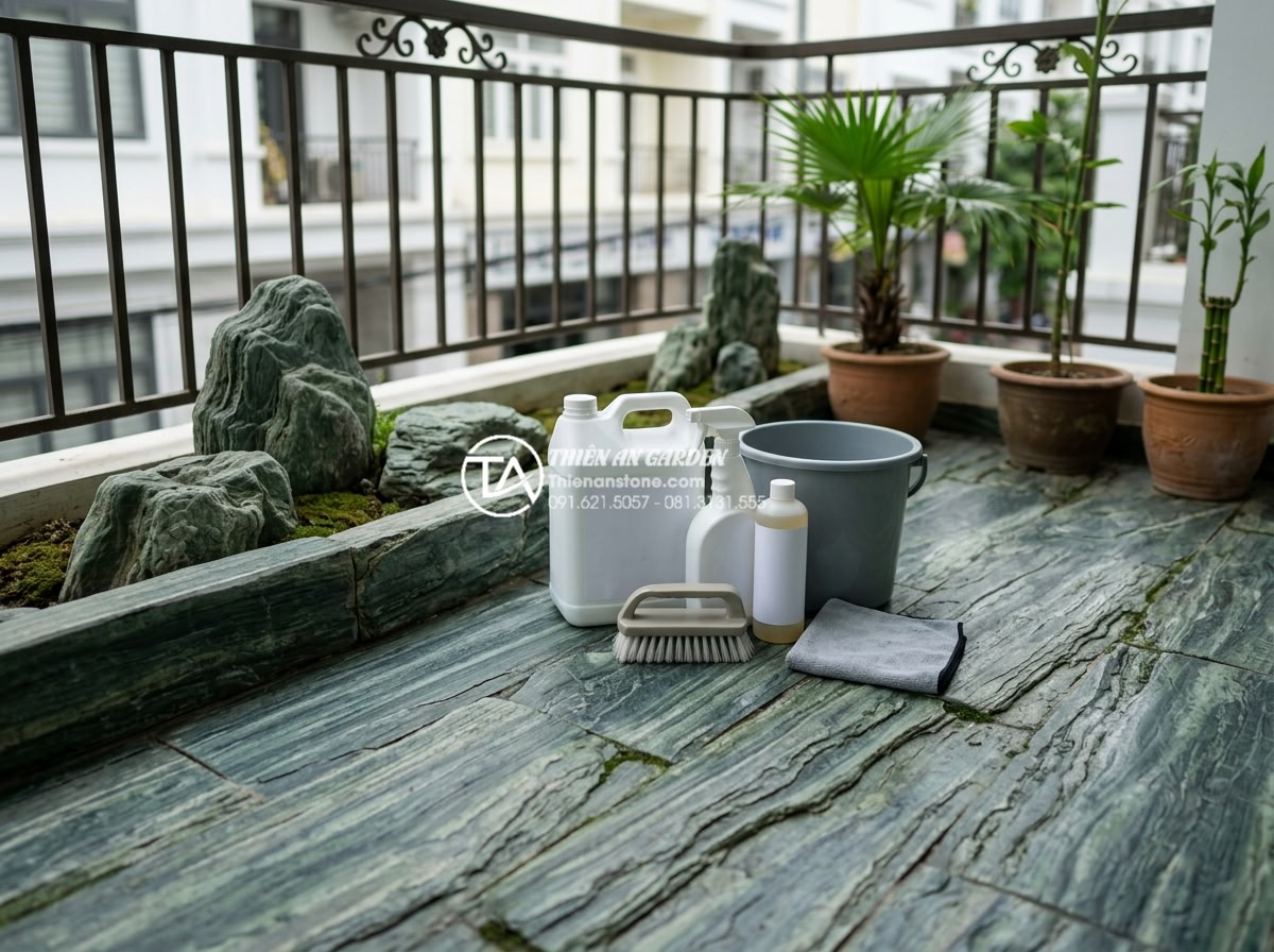 Bí quyết giữ cho đá trang trí ban công luôn sạch và không bị rêu mốc - Collection of professional stone cleaning products and sealants specifically des