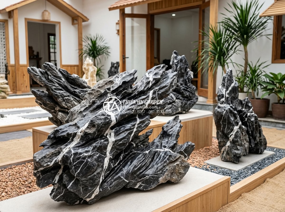 Địa chỉ mua đá tự nhiên và sỏi trang trí ban công uy tín tại Hà Nội & TPHCM - Professional stone and gravel showroom located in Hanoi Vietnam displaying vario