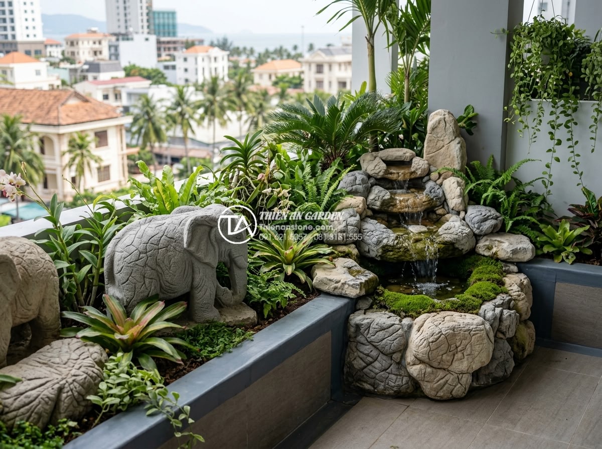 Kỹ thuật chống thấm ban công khi làm tiểu cảnh: Quy trình 5 bước chuẩn SEO - Hình 2 Kỹ thuật chống thấm ban công khi làm tiểu cảnh: Quy trình 5 bước chuẩn SEO - High-resolution photo of a luxurious balcony garden with carved stone sculptures