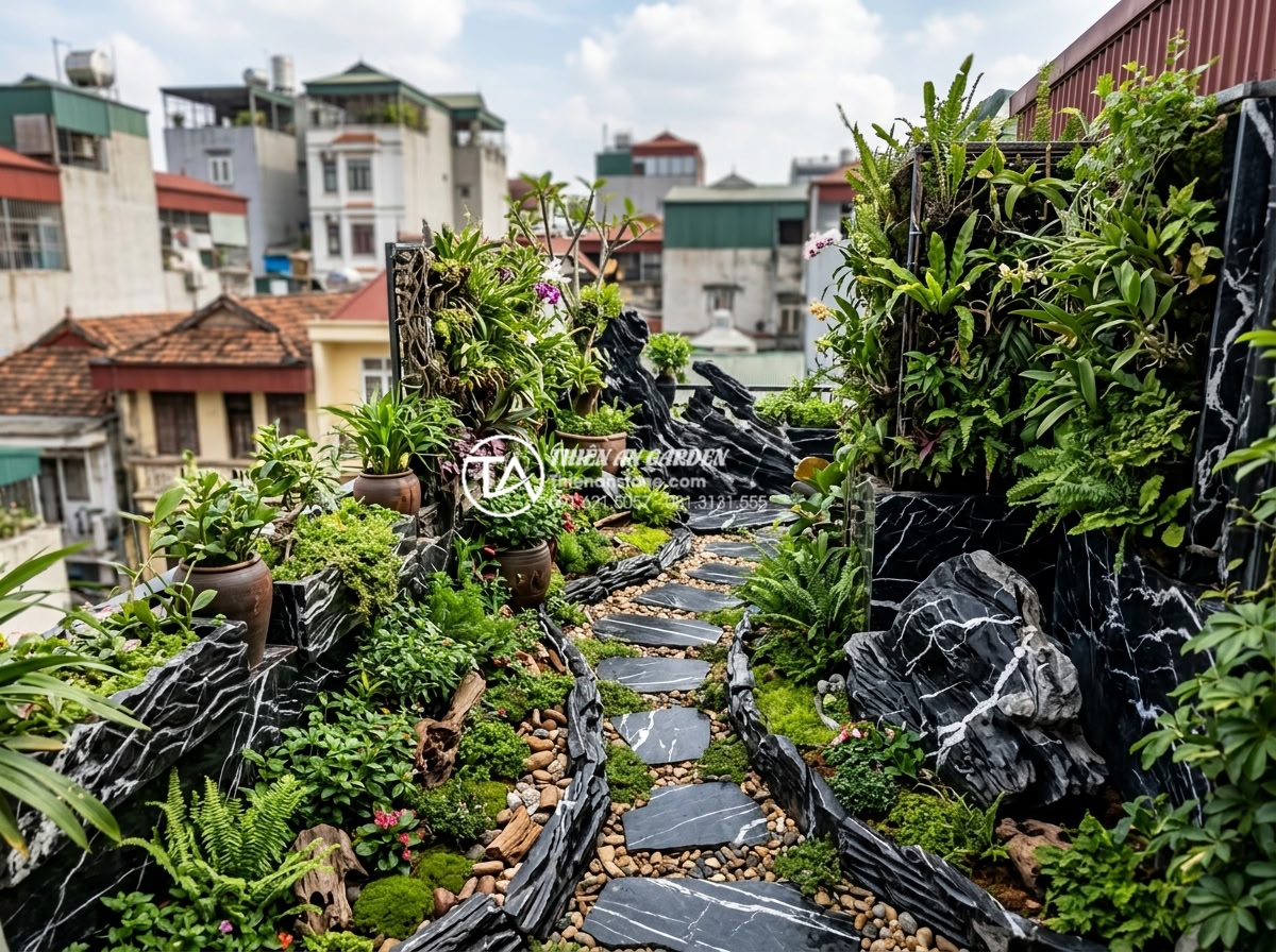Review 5 đơn vị thi công tiểu cảnh sân thượng uy tín tại Hà Nội và TP.HCM - Creative rooftop landscape with mixed natural materials and vertical gardens in 