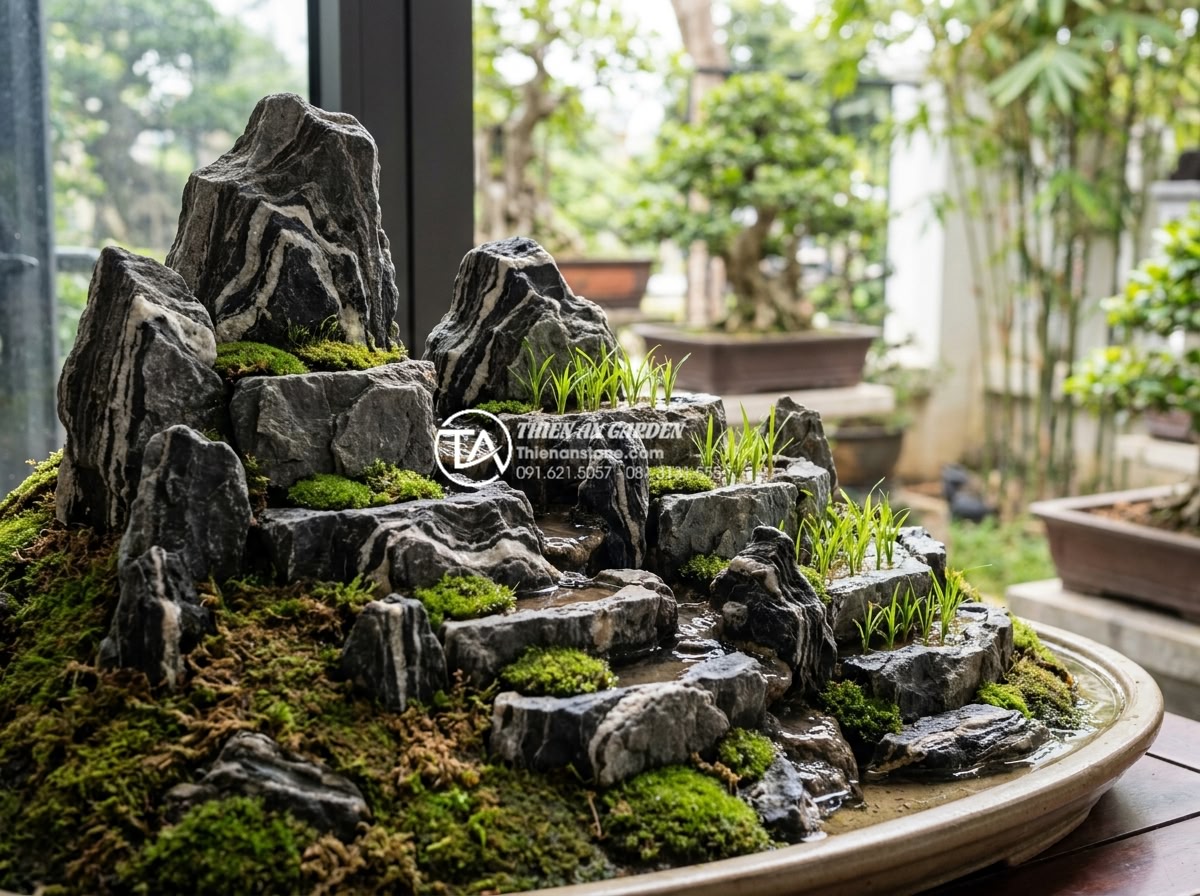 Top 10 loại đá tự nhiên chuyên dụng cho tiểu cảnh trên sân thượng - Hình 20 Top 10 loại đá tự nhiên chuyên dụng cho tiểu cảnh trên sân thượng - Robust basalt rock formations in sustainable terrace miniature landscape