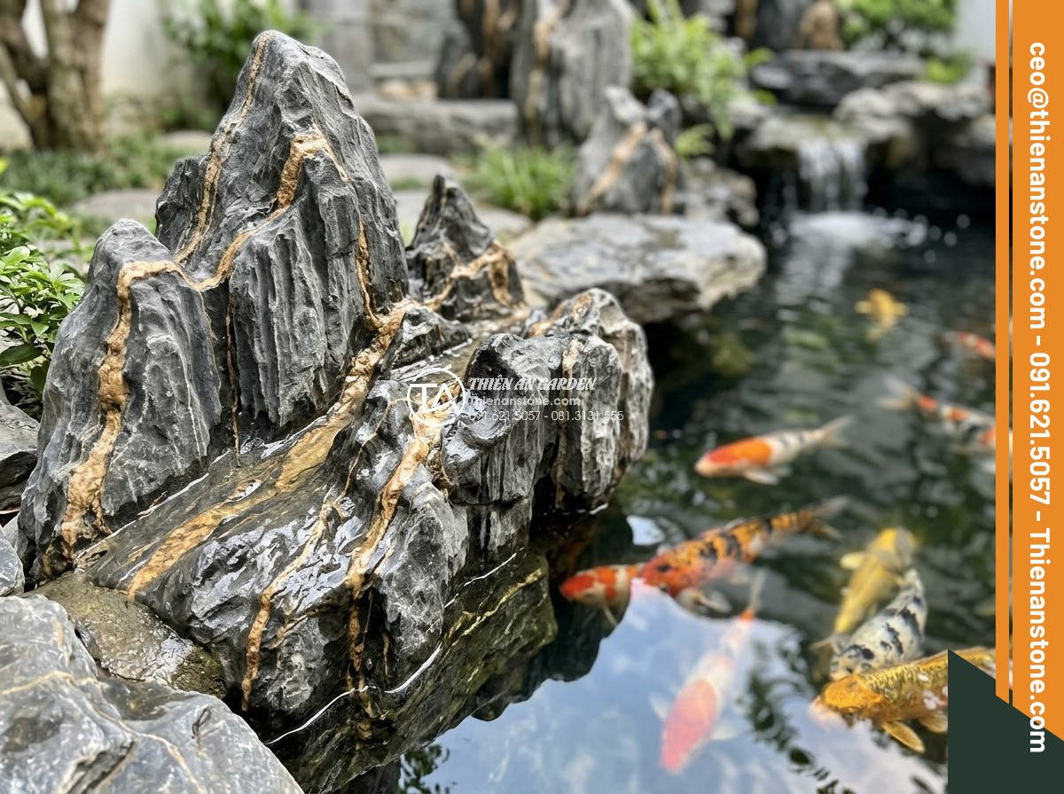So Sánh Đá Hoa Cương & Đá Cuội Làm Hồ Cá Koi – Nên Chọn Đá Gì? - Close-up high resolution image of premium Vietnamese granite stones used in Koi 