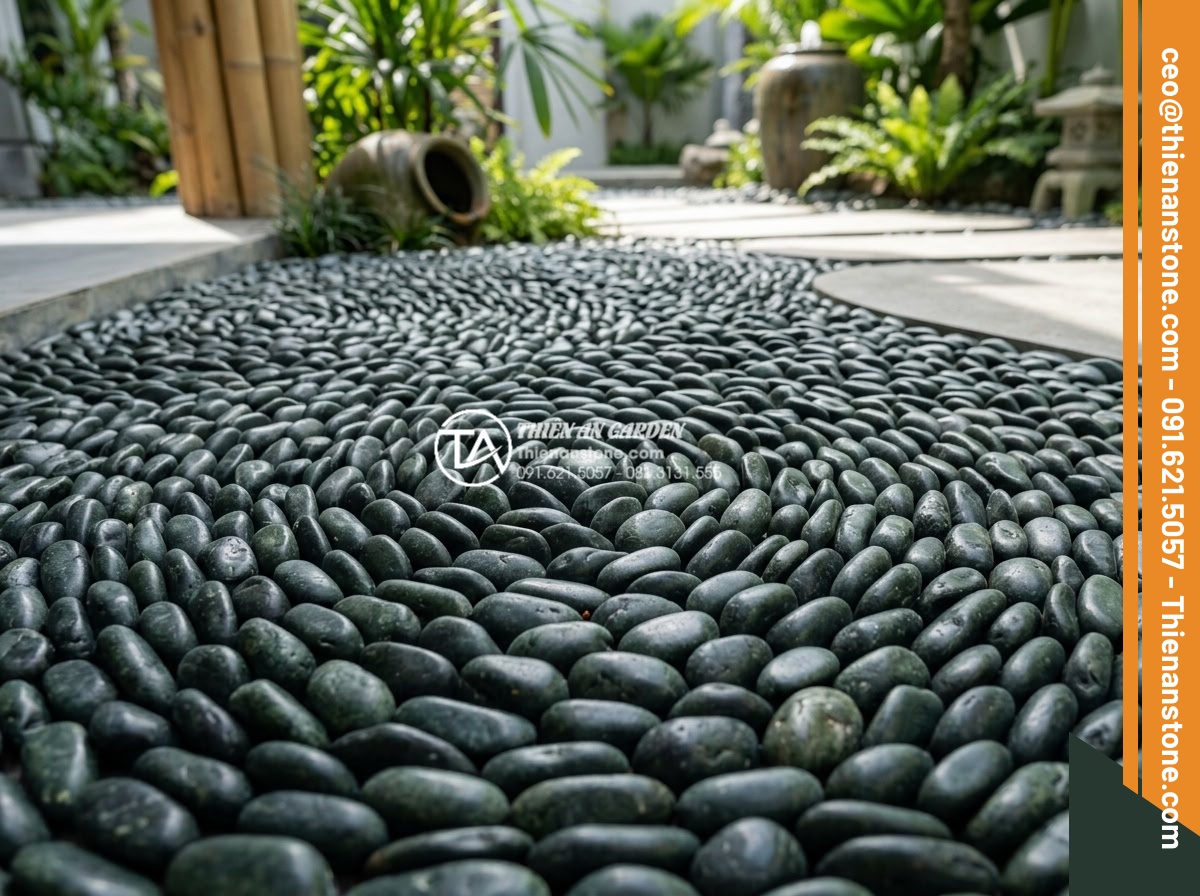 Sỏi Tiểu Cảnh: Nghệ Thuật Sắp Đặt Sỏi Trong Không Gian Nhỏ - Detailed artistic pebble design in small area highlighting focal points, harmony
