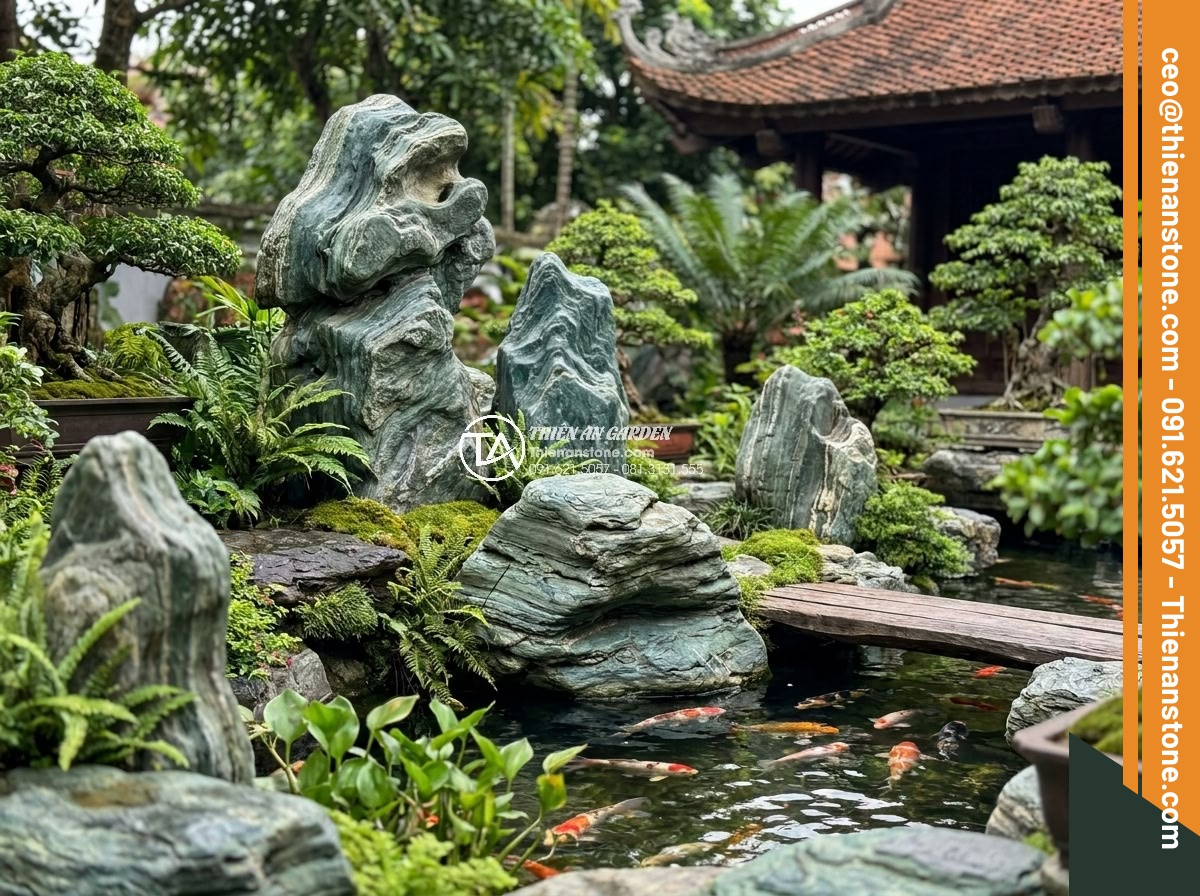Trình Tự Sắp Xếp Đá Non Bộ Bể Cá Ngoài Trời Chuẩn Nghệ Thuật - Professional team from Da Canh Thien An constructing high-end outdoor rockery an