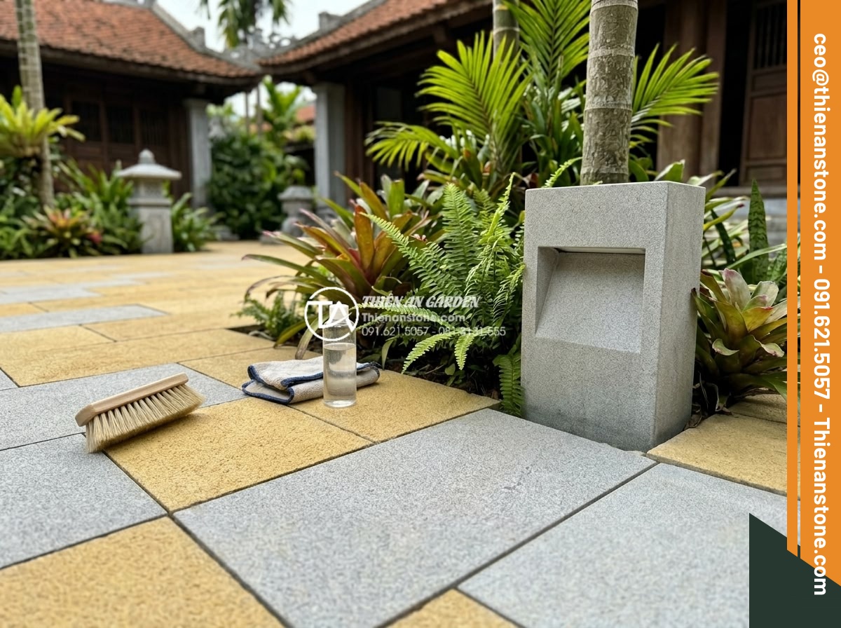 Cách phối màu đá răng lược vàng với ánh sáng đèn trang trí sân vườn - Hình 16 Cách phối màu đá răng lược vàng với ánh sáng đèn trang trí sân vườn - Maintenance guide visuals showing cleaning and upkeep of yellow comb tooth stone