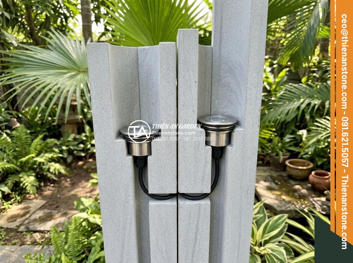 Cách phối màu đá răng lược vàng với ánh sáng đèn trang trí sân vườn - Hình 6 Cách phối màu đá răng lược vàng với ánh sáng đèn trang trí sân vườn - Technical view of installed decorative lights embedded in yellow comb tooth ston
