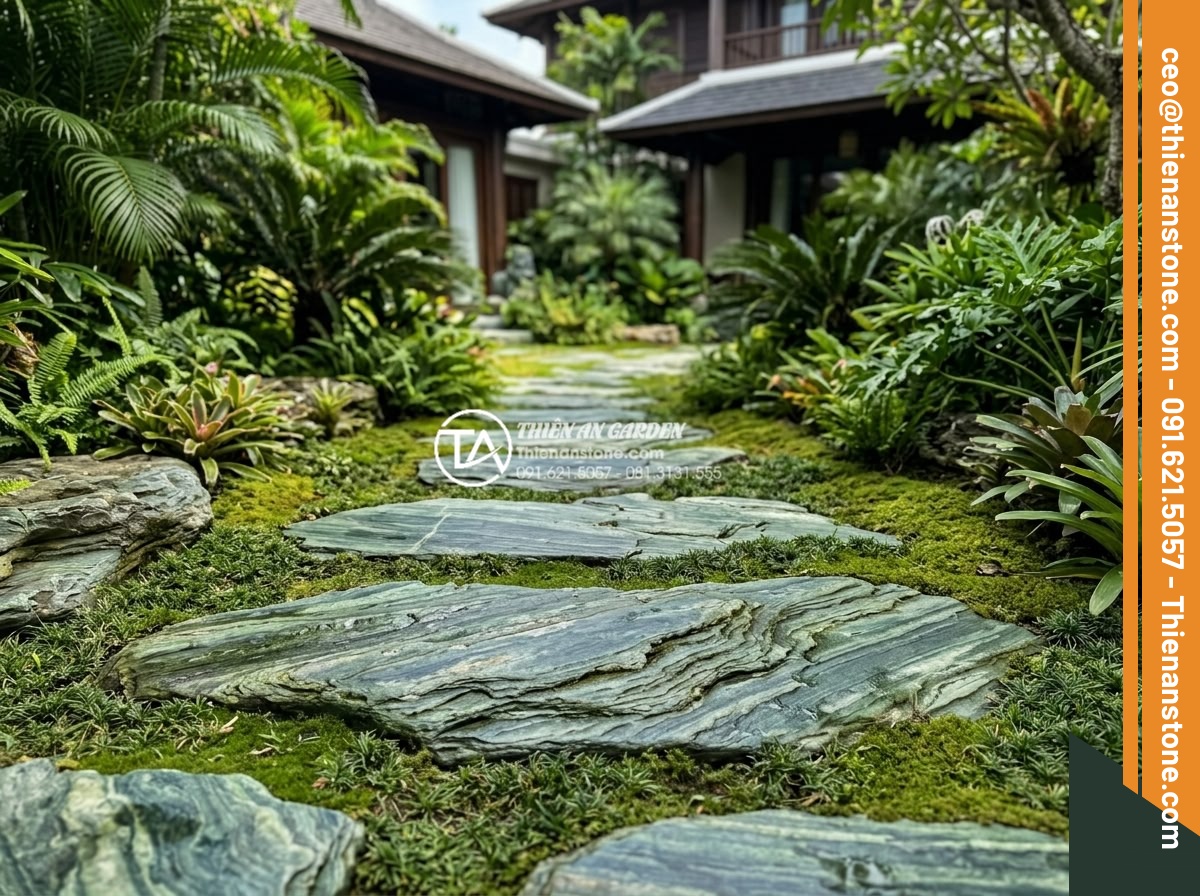 Cách vệ sinh và bảo dưỡng đá dặm bước sân vườn không bị rêu mốc - Luxurious well-maintained stone stepping stone garden path adding aesthetic valu