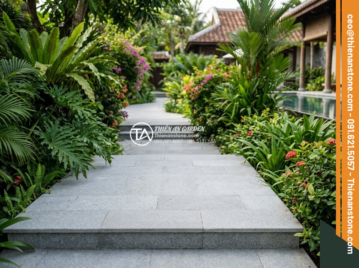 Đá bước dạo sa thạch: Lựa chọn màu sắc trang nhã cho lối đi - Hình 12 Đá bước dạo sa thạch: Lựa chọn màu sắc trang nhã cho lối đi - Completed professional construction of elegant sandstone pathway in a luxury vil