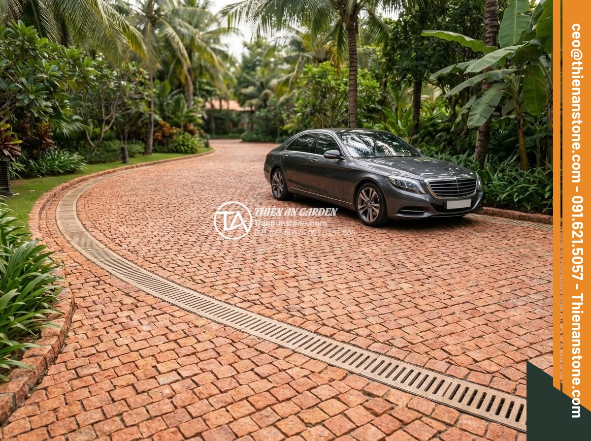 Đá cubic 10x10x5cm vs 10x10x8cm: Khi nào nên chọn độ dày lớn? - Luxury resort driveway constructed with 10x10x8cm thick cubic granite stones, fe