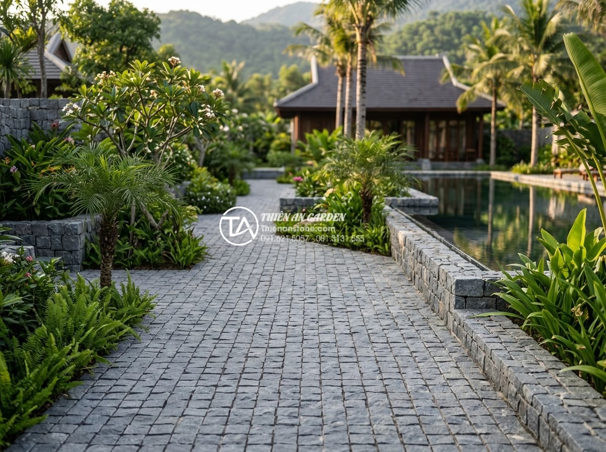 Review 5 đơn vị cung cấp đá cubic uy tín nhất tại Hà Nội và TP.HCM - Luxury resort landscape using cubic stones supplied by Vinh Cuu Stone