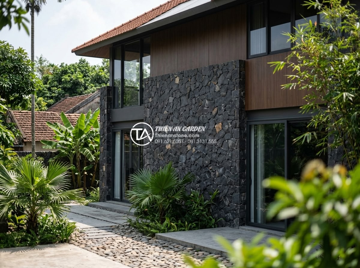 Cách tính định mức đá rối trên 1m2 để dự toán ngân sách chính xác - Stunning modern villa facade completely clad with precisely calculated natural đ