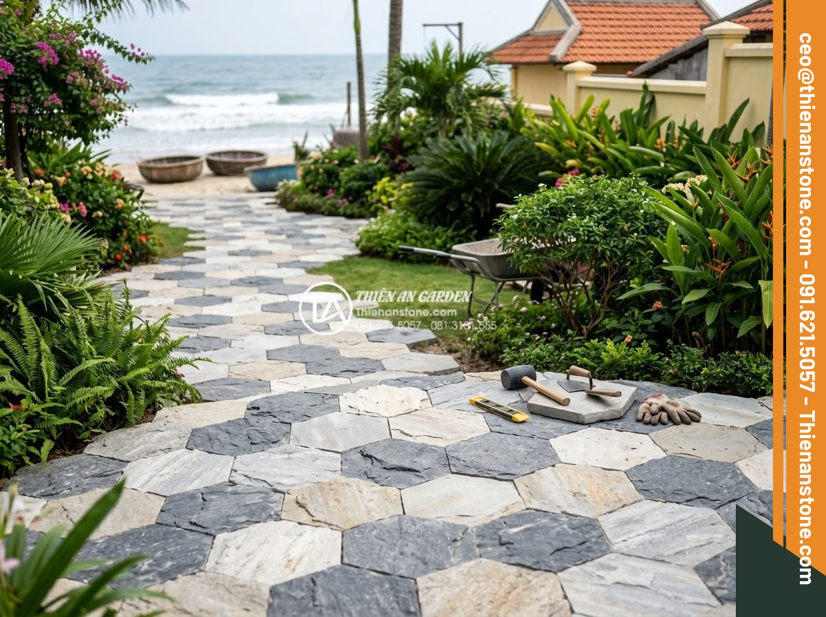 Bí mật độ bền của đá ghép ong xám khi sử dụng cho các công trình ven biển - Hình 12 Bí mật độ bền của đá ghép ong xám khi sử dụng cho các công trình ven biển - Completed professional installation of honeycomb gray stone in seaside garden se
