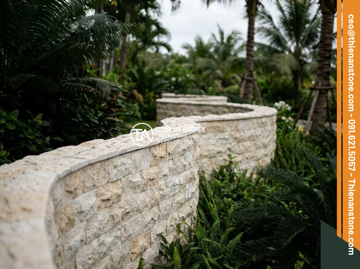 Đá ghép 4 màu có tốt không? Đánh giá độ bền và tính thẩm mỹ thực tế - Completed professional installation of 4-color stone in a complex curved garden 