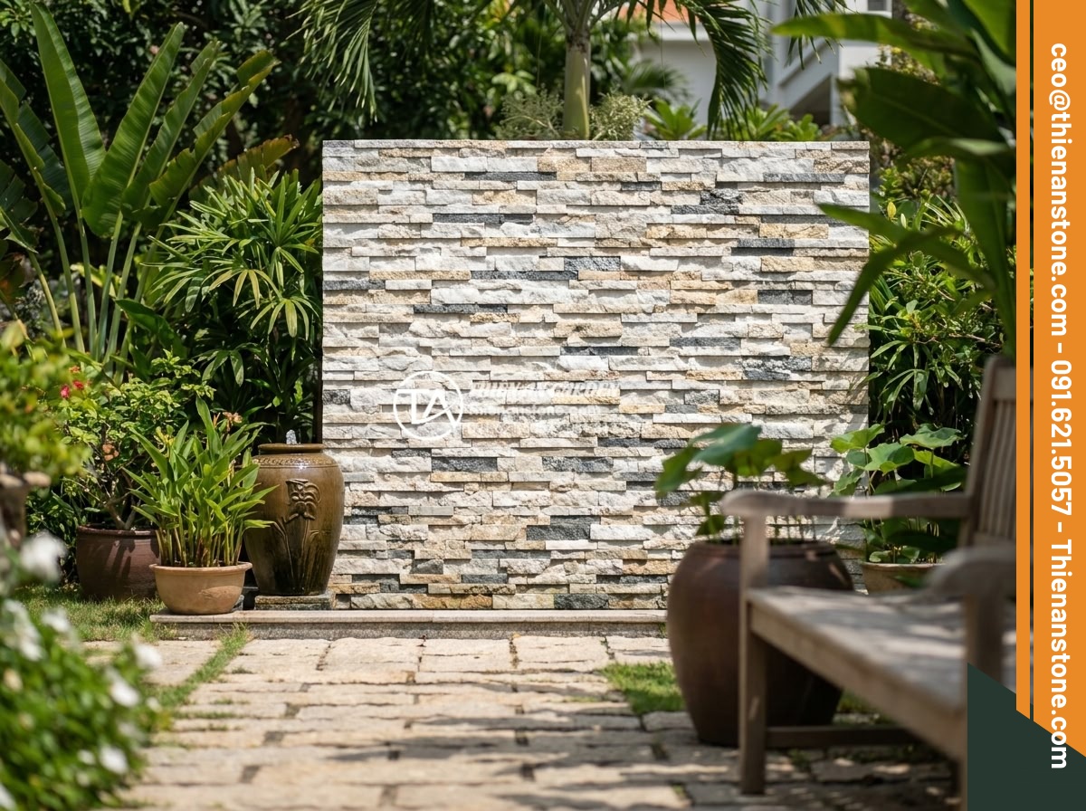 Đá ghép trang trí tường: Checklist 5 bước kiểm tra trước khi nghiệm thu - Hình 21 Đá ghép trang trí tường: Checklist 5 bước kiểm tra trước khi nghiệm thu - Professional team from Da Canh Thien An company showcasing completed natural sto