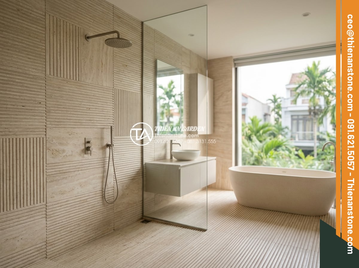 Đá răng lược trắng ốp phòng tắm: Giải pháp chống trơn trượt và thẩm mỹ - Wide angle shot of a luxurious bathroom featuring white comb tooth stone tiles c