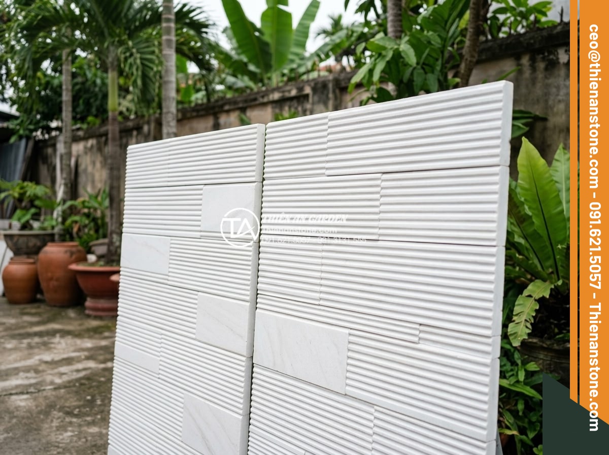 Kinh nghiệm chọn đá răng lược xám cho hàng rào và vách ngăn ngoài trời - Side by side material comparison chart visualization of different natural stones