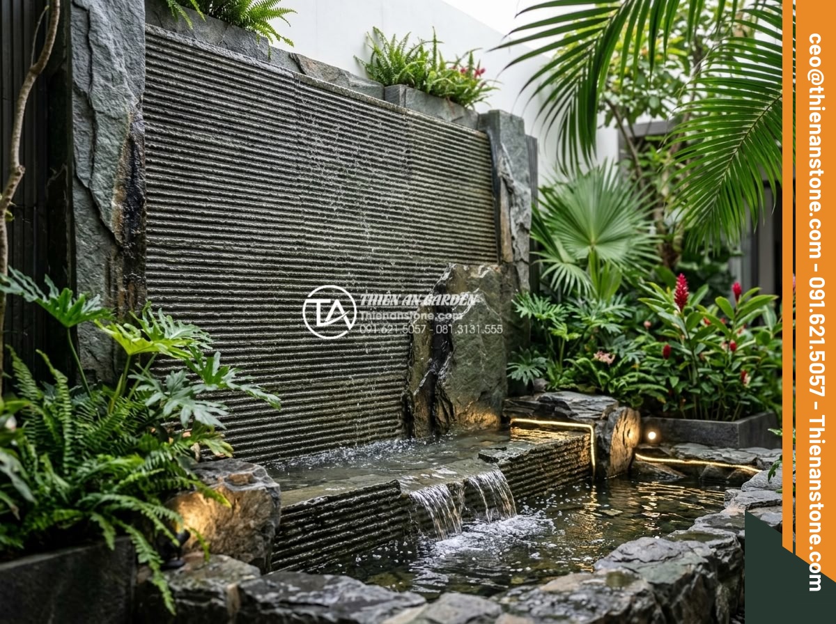 Top 10 mẫu đá răng lược đen ốp giếng trời tạo chiều sâu cực đỉnh - Hình 16 Top 10 mẫu đá răng lược đen ốp giếng trời tạo chiều sâu cực đỉnh - Integrated design of black tooth comb stone with greenery water features and amb
