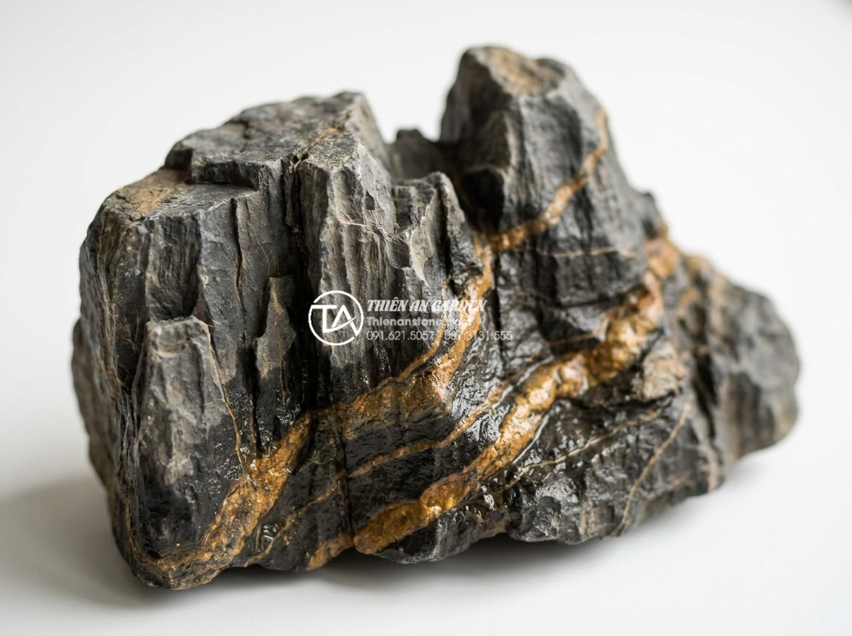 Làm tiểu cảnh khô diện tích nhỏ: Những lưu ý về tỷ lệ và bố cục - Macro detail photograph of premium natural stones selection for small dry garden