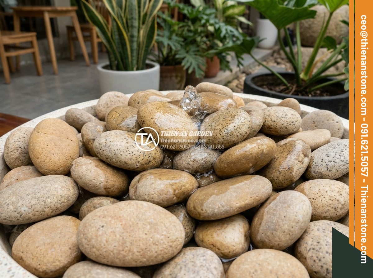 Tiểu cảnh chum nước cho quán cafe: Tuyệt chiêu thu hút khách check-in - Detailed comparison photo of different stone types used in water feature pots, h