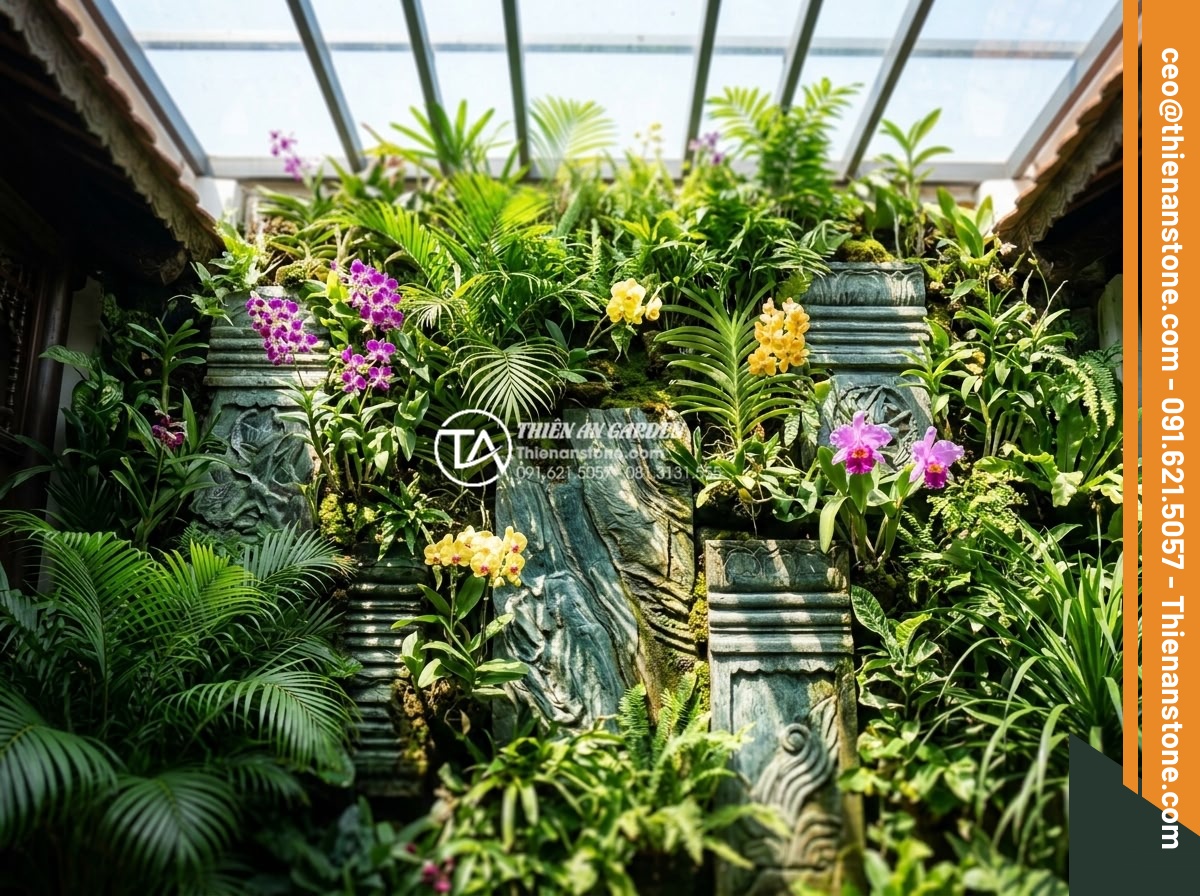 Tiểu cảnh vách tường giếng trời: Đón nắng gió và sức sống cho ngôi nhà - Hình 8 Tiểu cảnh vách tường giếng trời: Đón nắng gió và sức sống cho ngôi nhà - Vibrant tropical vertical wall garden in open skylight with colorful orchids, pa