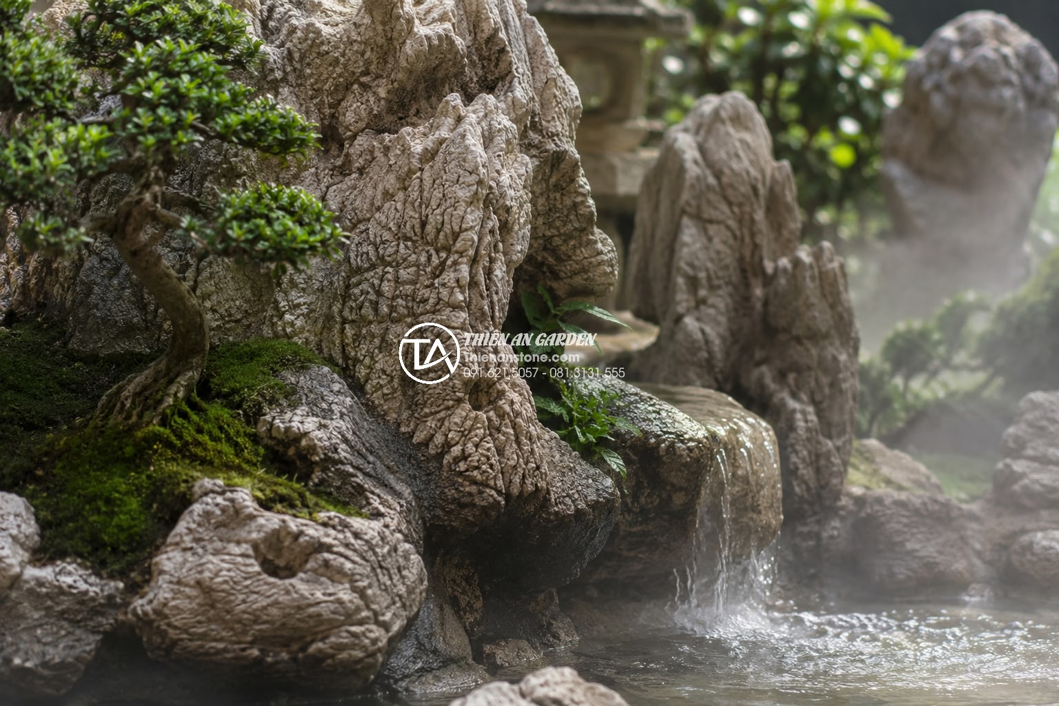 Báo giá thi công tiểu cảnh hòn non bộ sân vườn trọn gói mới nhất 2026 - Close-up professional shot of intricate hand-carved natural limestone rock forma