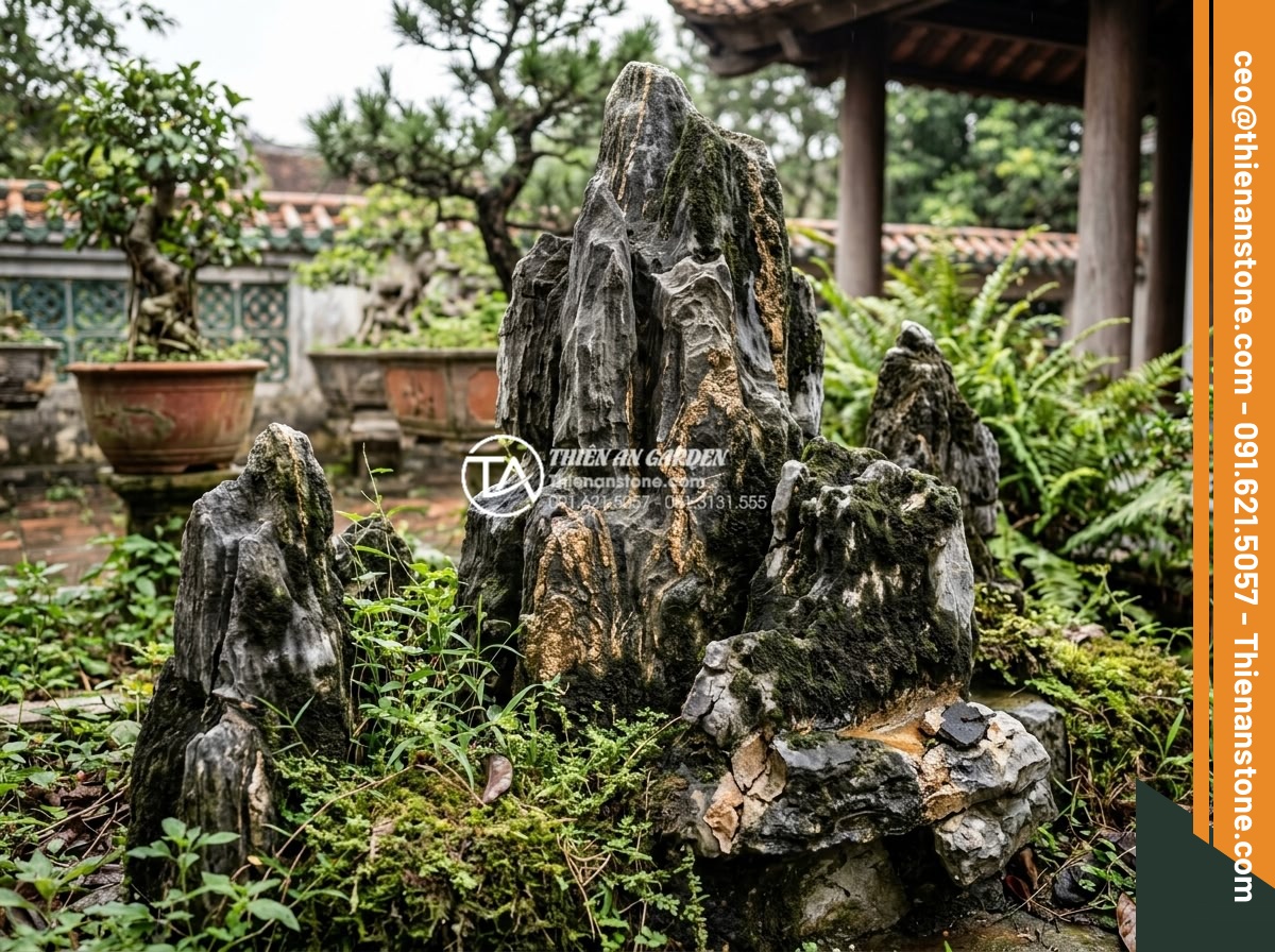 Cách xử lý rêu mốc trên đá trầm tích trang trí ngoài trời - Negative impact visualization of overgrown mold on decorative stones affecting o