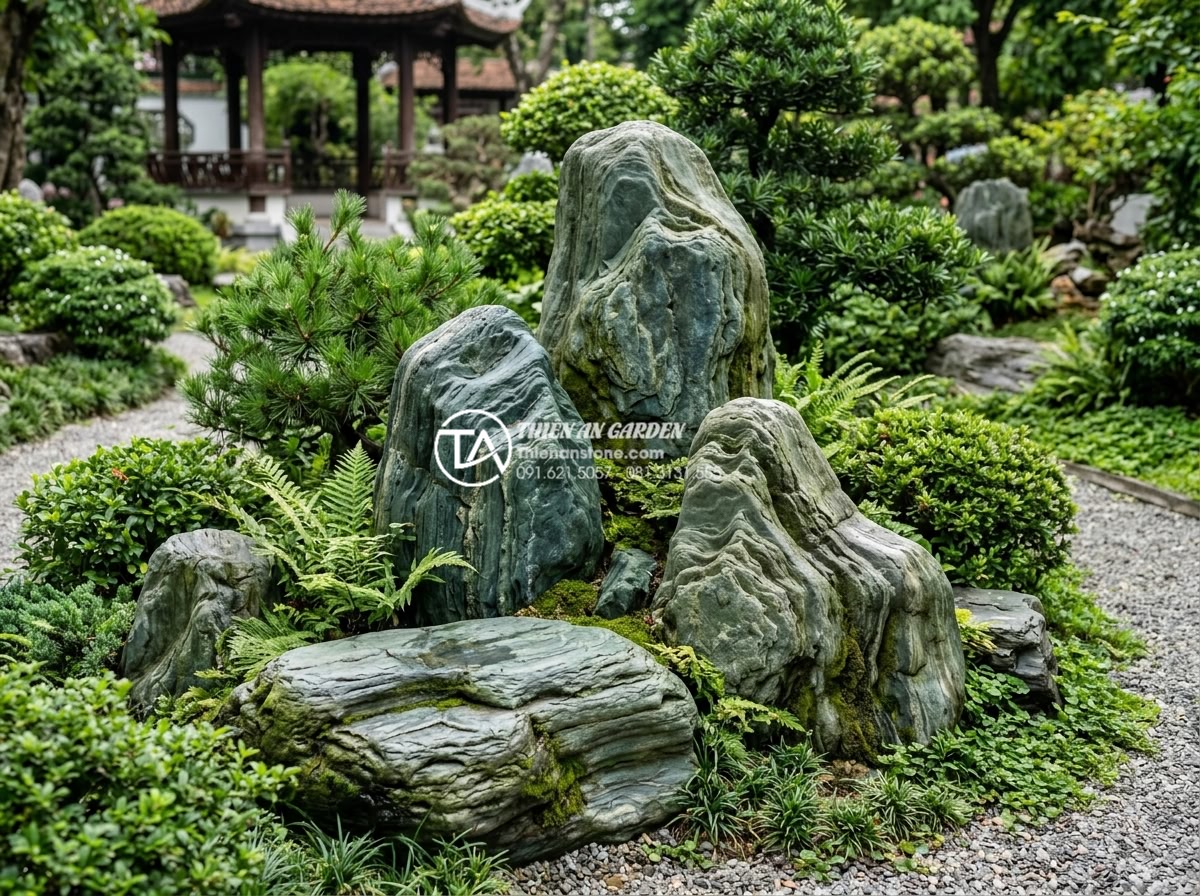 Đá Seiryu trong cảnh quan: Cách sử dụng và phối cảnh chuẩn nghệ thuật Nhật Bản - Detailed miniature Japanese garden scene using Seiryu stones for rock formations