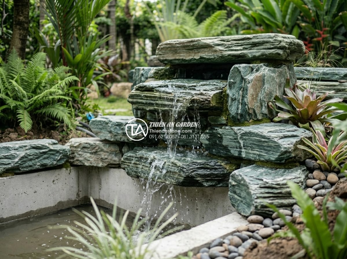 Đá xanh Nhật Bản có mấy loại? Cách phân cấp chất lượng đá trên thị trường - Step-by-step professional installation process of Japanese green stone waterfall
