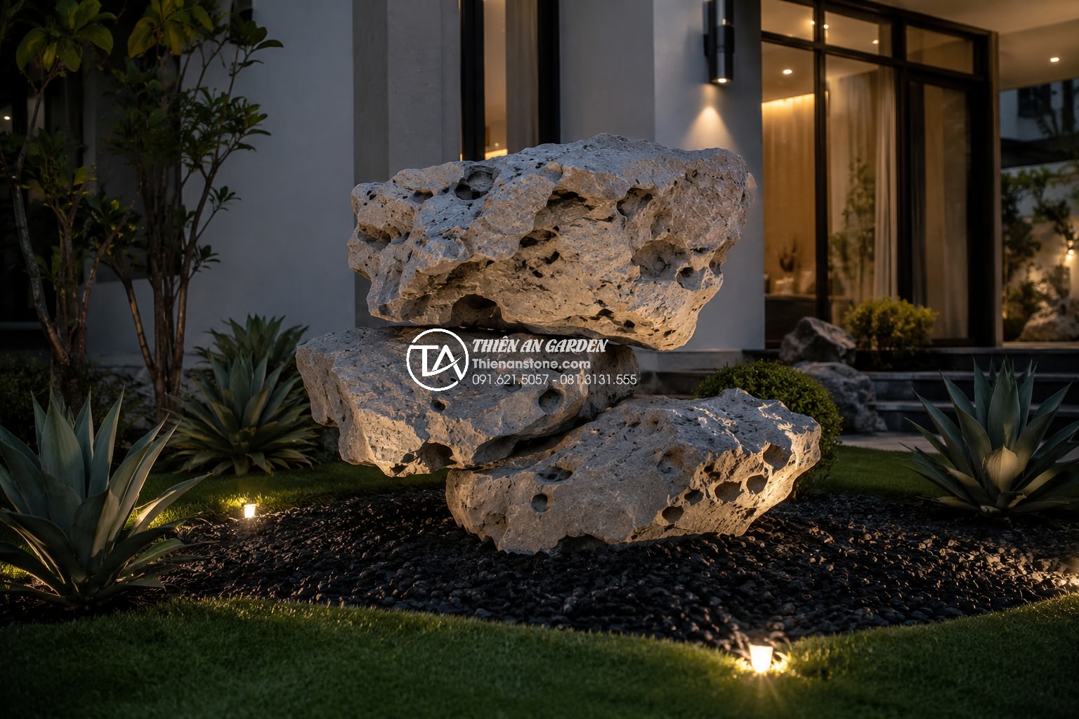 Top 50+ mẫu tiểu cảnh non bộ sân vườn đẹp nhất dẫn đầu xu hướng 2026 - Modern minimalist non-bo garden design with three large geometric cut granite st
