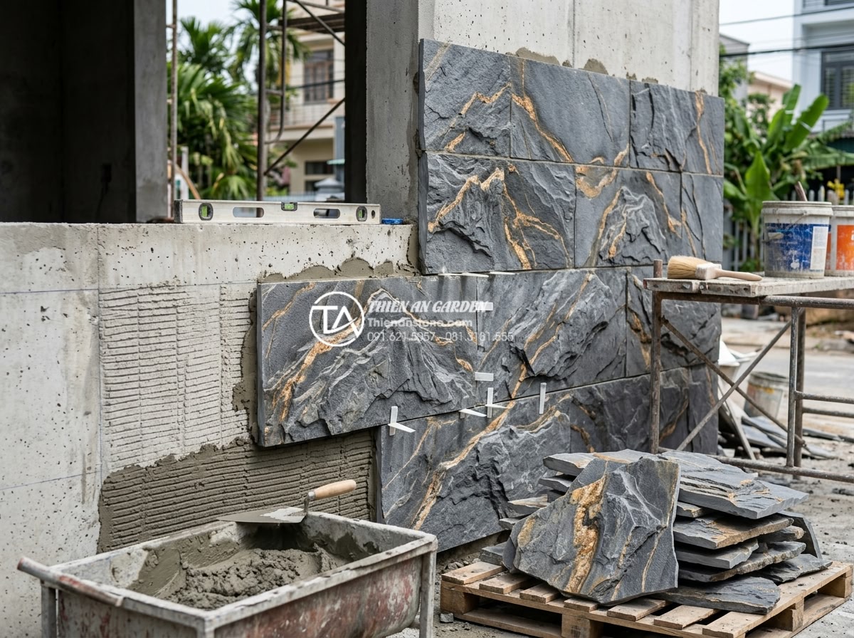 Ứng dụng đá trầm tích trong ốp lát mặt tiền và tường rào - Step-by-step professional installation process of sedimentary stone on building 