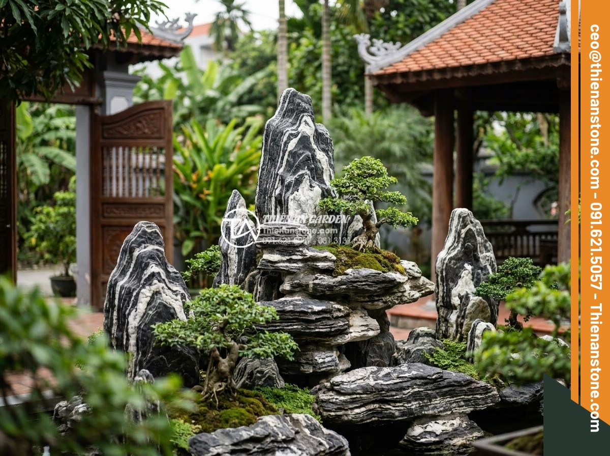 5 Lỗi thường gặp khi tự thiết kế hòn non bộ bằng đá tuyết sơn - Final inspection and handover moment of a stunning completed Tuyet Son stone roc