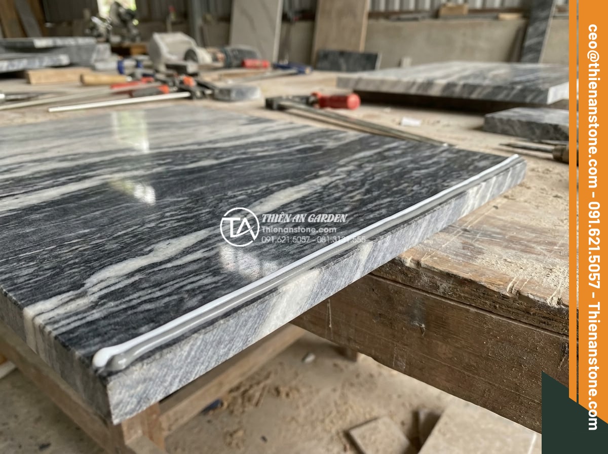 Hướng dẫn cách gắn keo và ghép đá tuyết sơn vững chãi nhất - Precise application of two-component epoxy adhesive on prepared tuyet son stone 